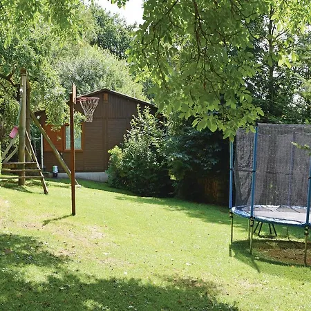 Holiday Dowald - 05